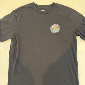 Men’s Billabong tshirt